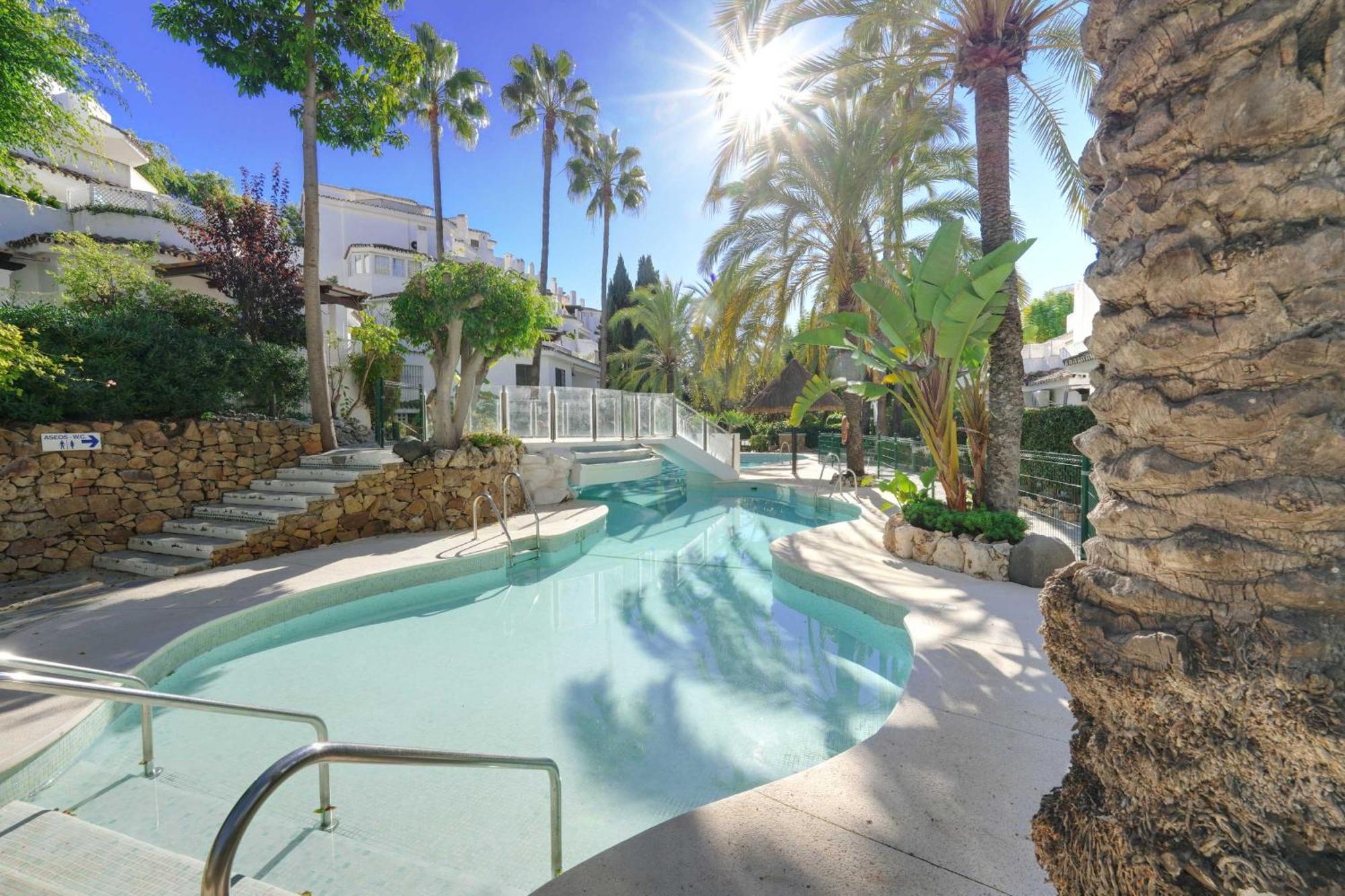 מארבלה 1104 First Line Beach Apartment Golden Beach Pool מראה חיצוני תמונה