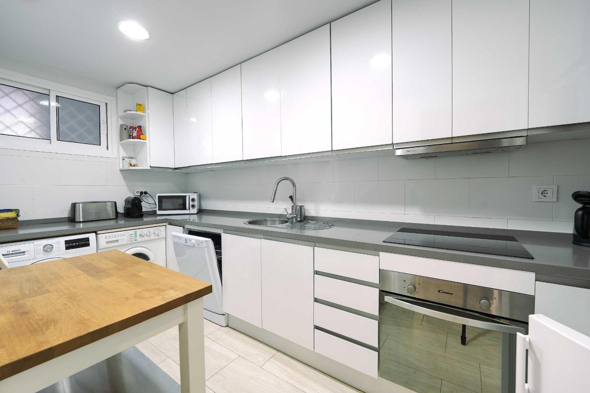 מארבלה 1104 First Line Beach Apartment Golden Beach Pool מראה חיצוני תמונה